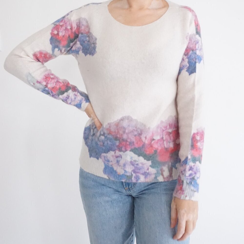 Bianco & Blu Watercolor Cream Pink Floral Mohair Romantic Cottagecore Sweater M